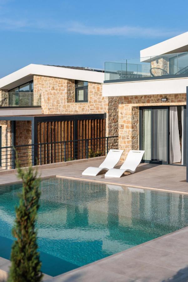Villa Five Senses Of Luxury Kalandra Esterno foto